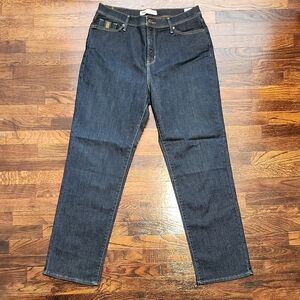 EUC Levi's Women's Deep Indigo Perfectly Slimming Straight Leg Jeans 32 30